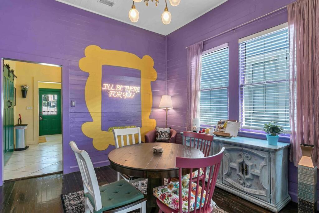 Friends Airbnb Themed 2Bed 2Bath Walkable To All Of Ybor Tampa Exteriör bild