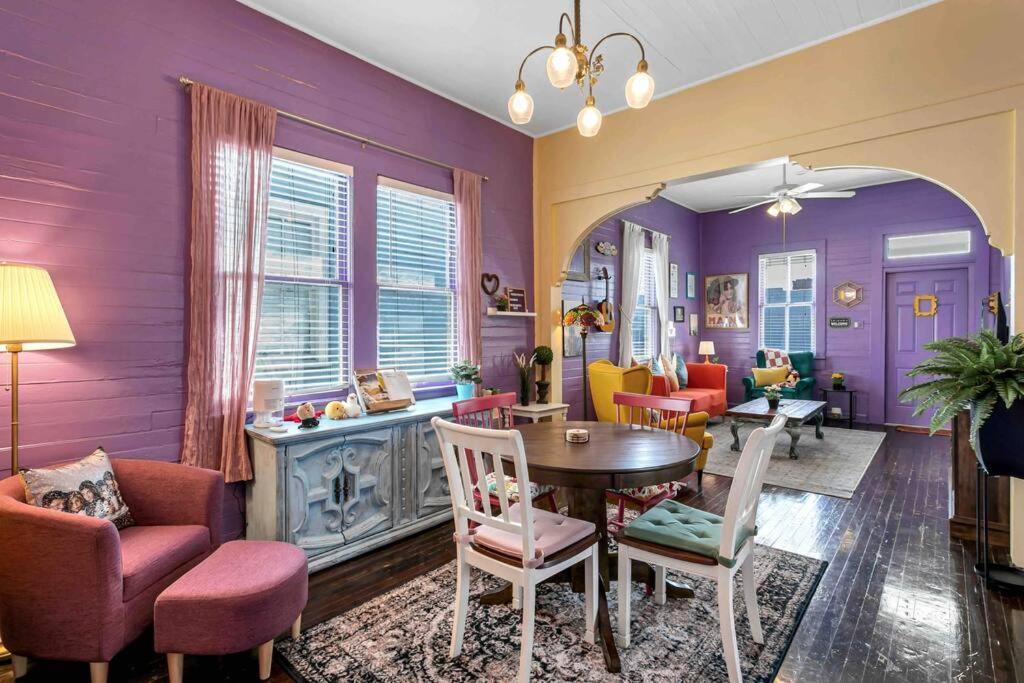 Friends Airbnb Themed 2Bed 2Bath Walkable To All Of Ybor Tampa Exteriör bild